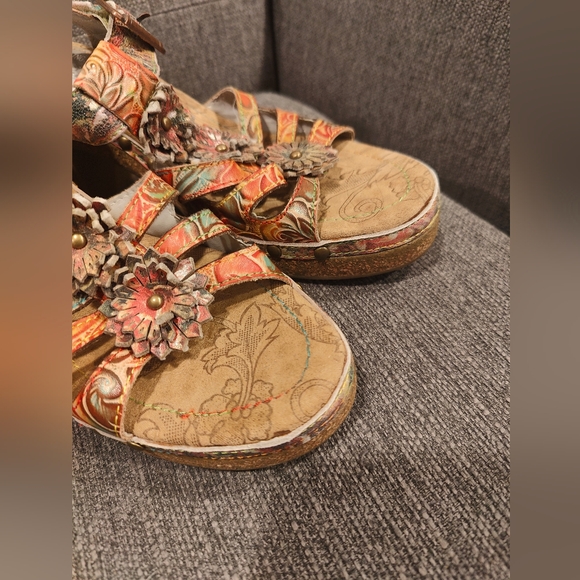 Like new!! L'Artiste "Northstar"-GRM sz 40 /9 US block heel sandals - Picture 2 of 9